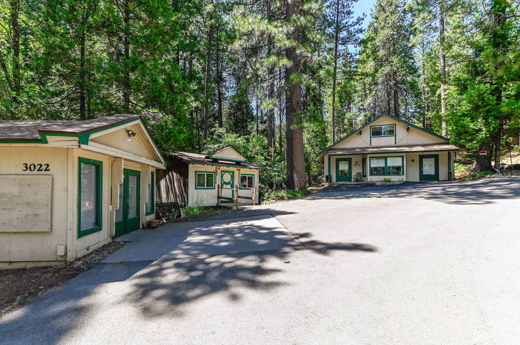 3022 Highway 4, Arnold, CA à vendre Photo du bâtiment- Image 1 de 141