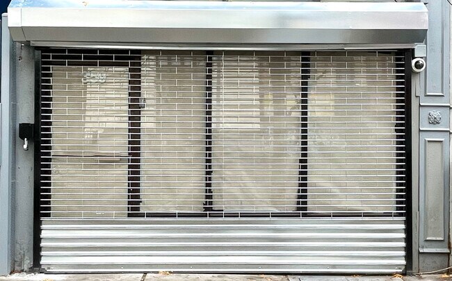 Plus de détails pour 359 Nostrand Ave, Brooklyn, NY - Bureau/Commerce de détail à louer
