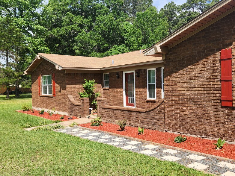 8809 N Kings Hwy, Texarkana, TX à vendre - Photo du bâtiment - Image 3 de 7