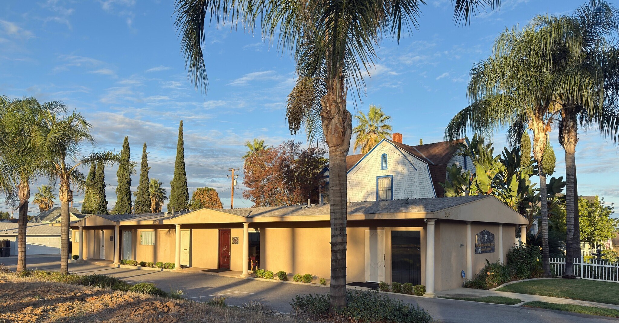 508 Cajon St, Redlands, CA à vendre Photo du bâtiment- Image 1 de 7