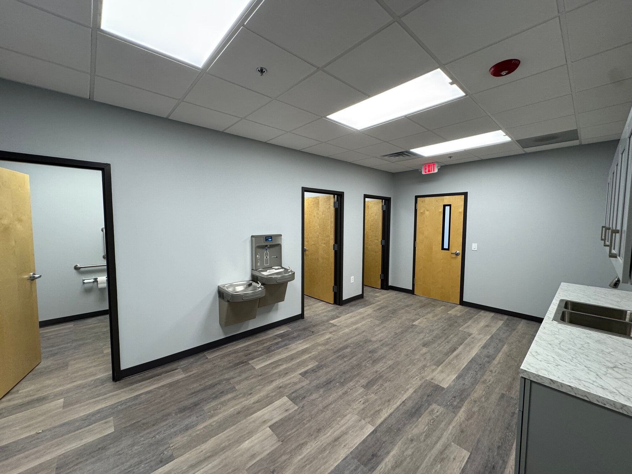 1418 Poplar Ln, Nashville, TN for lease Interior Photo- Image 1 of 7