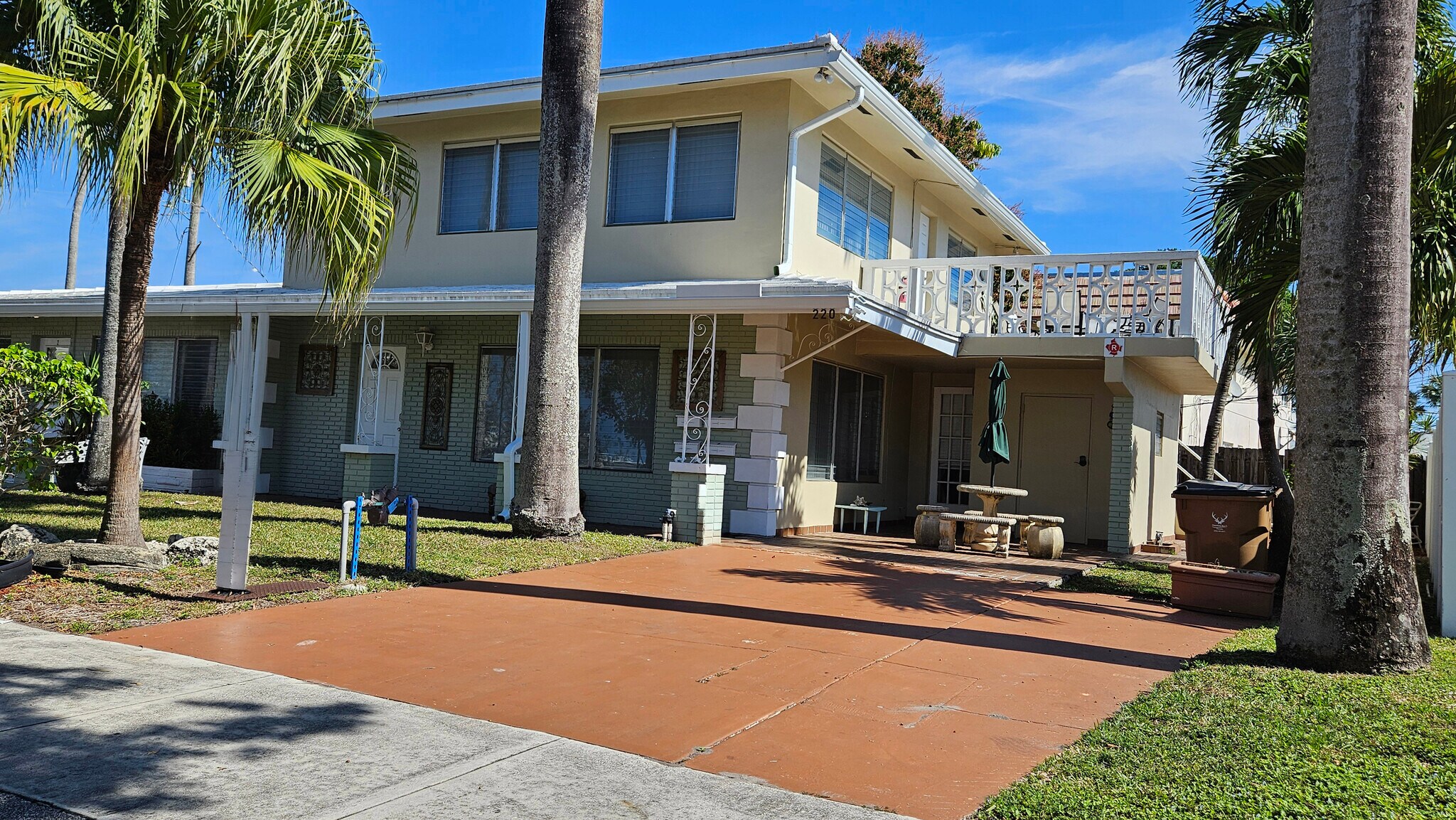 220 SE 12th Ave, Deerfield Beach, FL à vendre Photo principale- Image 1 de 7