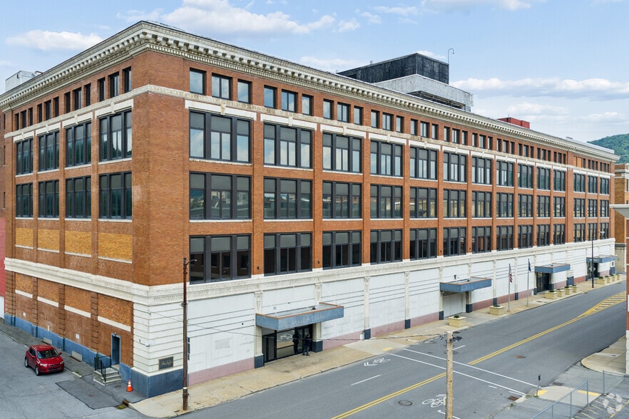 319 Washington St, Johnstown, PA for sale - Building Photo - Image 1 of 41
