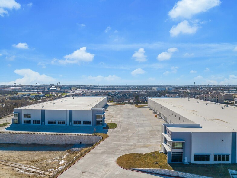 AW Grimes Blvd, Round Rock, TX à louer - Photo du bâtiment - Image 3 de 9