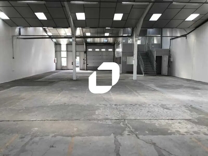 Office in SAINT-OUEN-L'AUMONE for lease Interior Photo- Image 1 of 51