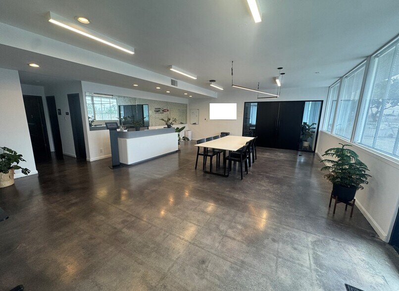 349 W 168th St, Gardena, CA à vendre - Photo du bâtiment - Image 2 de 7