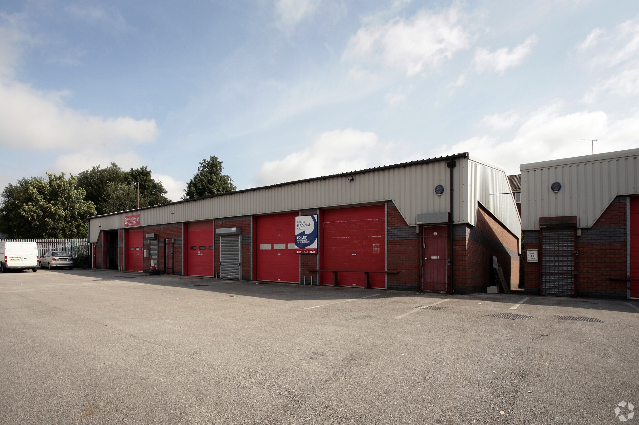 Cromford St, Oldham for lease Primary Photo- Image 1 of 3