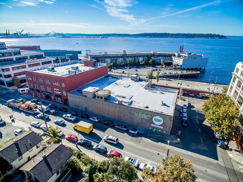 2501 Elliott Ave, Seattle, WA à vendre - Photo du bâtiment - Image 1 de 14