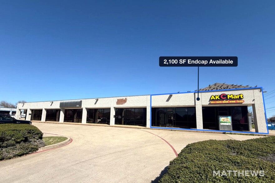 2202 Heads Ln, Carrollton, TX for lease - Building Photo - Image 1 of 6