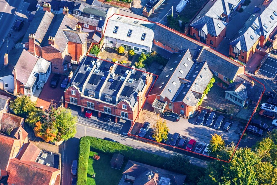 Brew House Ln, Hartley Wintney à vendre - Photo principale - Image 1 de 7