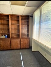 5862 Cromo Dr, El Paso, TX for lease Interior Photo- Image 2 of 10