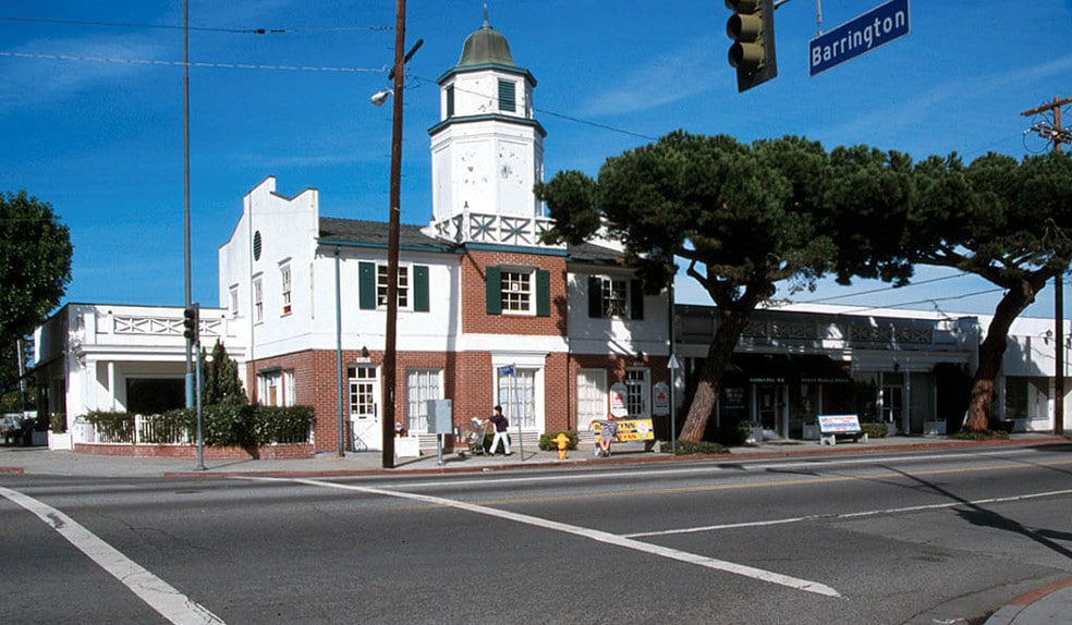2850-2852 S Barrington Ave, Los Angeles, CA for sale - Primary Photo - Image 1 of 5