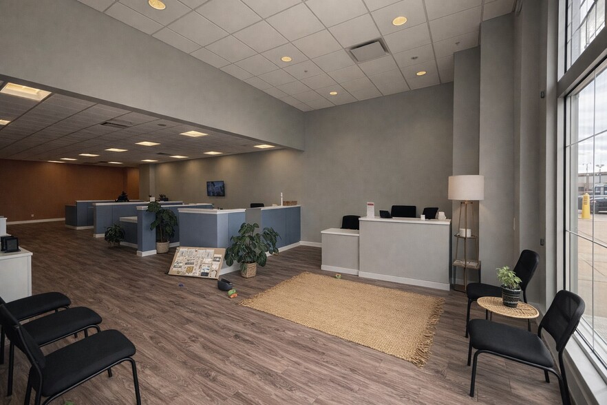 3085 Meadowlark Ln, Altoona, WI for lease - Building Photo - Image 2 of 9
