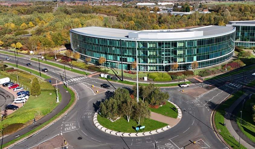 Silver Fox Way, Newcastle Upon Tyne for lease - Building Photo - Image 3 of 7