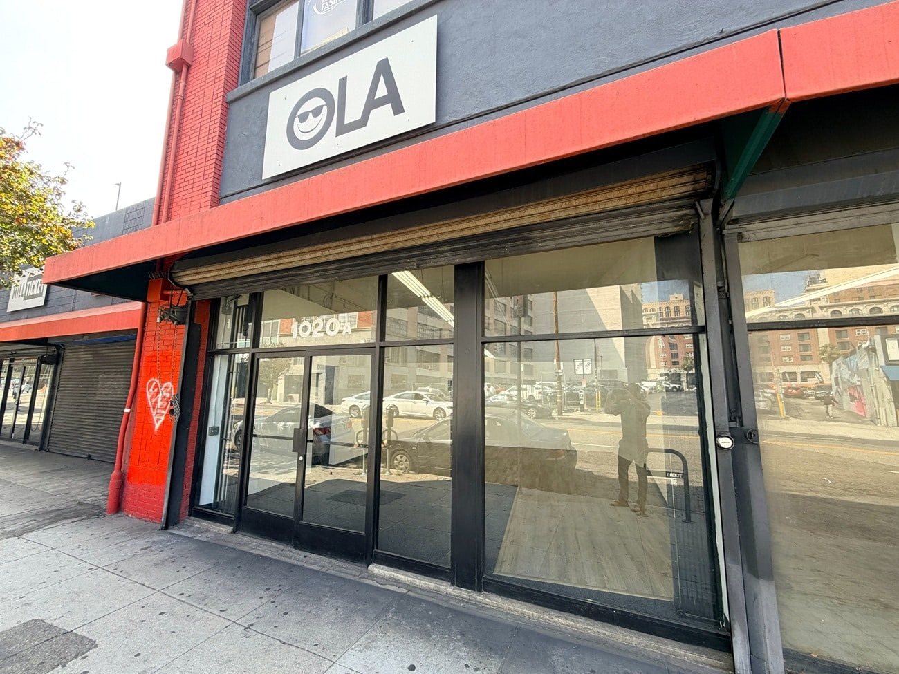 1020 S Los Angeles St, Los Angeles, CA for lease Interior Photo- Image 1 of 13