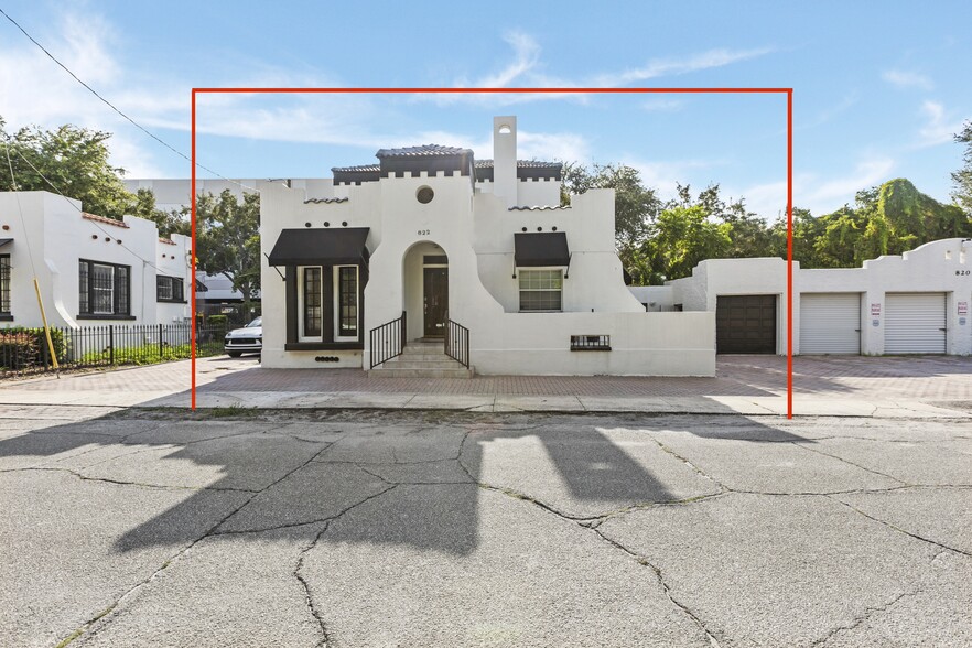 822 Menendez Ct, Orlando, FL à louer - Photo principale - Image 1 de 29