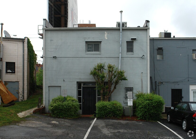 3236 Roswell Rd, Atlanta, GA à vendre - Photo du bâtiment - Image 3 de 3