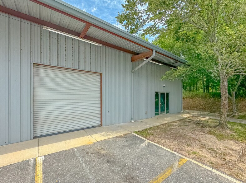 3944 Northwest Passage, Tallahassee, FL for lease - Building Photo - Image 3 of 9