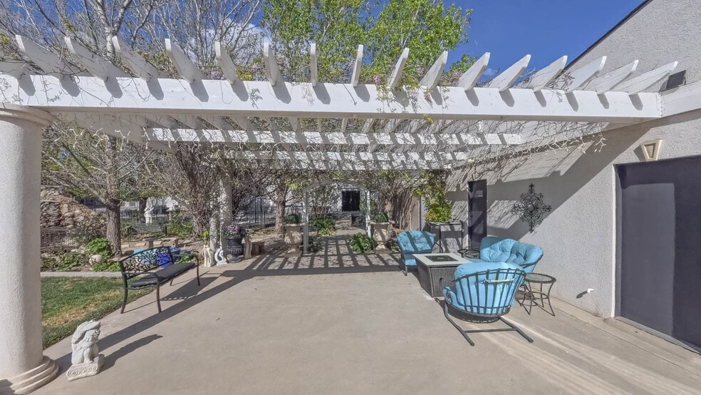 1116-1134 E Loop 335 S, Amarillo, TX à vendre - Photo du bâtiment - Image 3 de 17