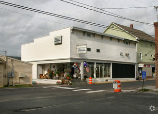 More details for 77 Railroad St, New Milford, CT - Retail for Sale