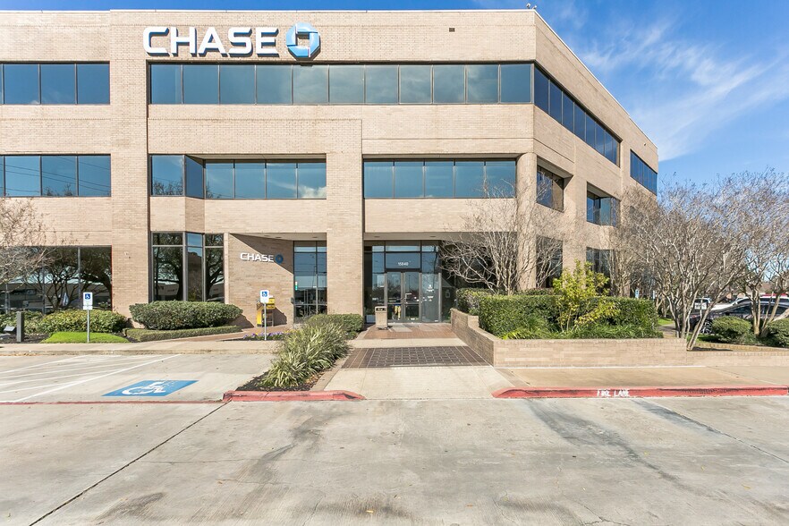 15840 FM-529, Houston, TX à louer - Photo du bâtiment - Image 2 de 11