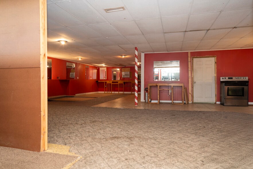 508 E 16th St, Alma, GA à vendre - Photo intérieure - Image 3 de 6