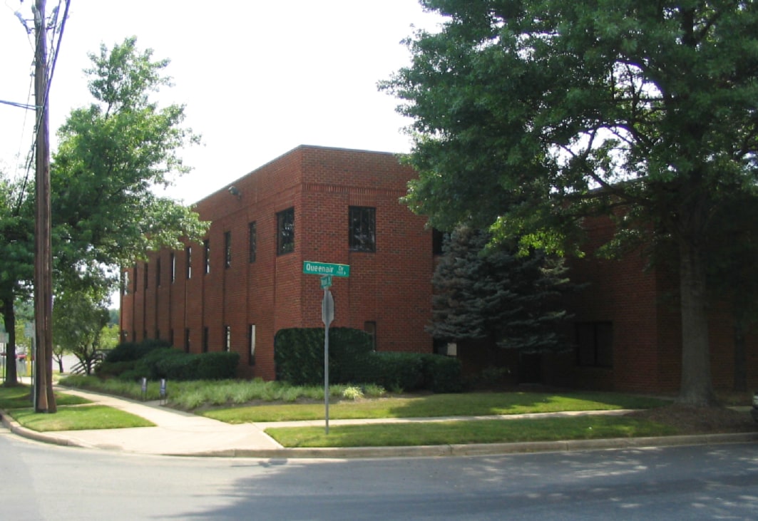 7905 Airpark Rd, Gaithersburg, MD à louer Photo principale- Image 1 de 15