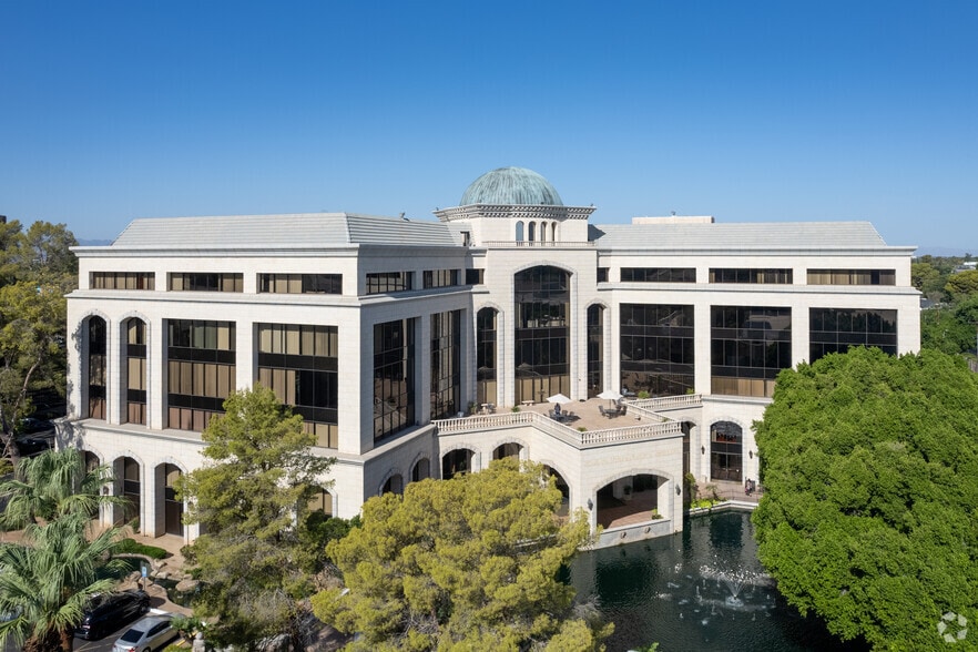 2999 N 44th St, Phoenix, AZ for sale - Primary Photo - Image 1 of 10