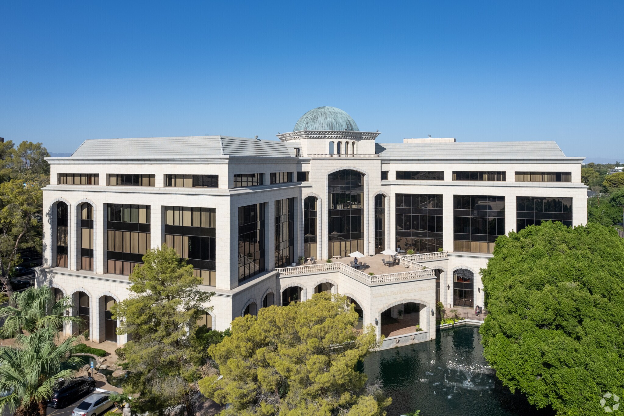 2999 N 44th St, Phoenix, AZ à vendre Photo principale- Image 1 de 11