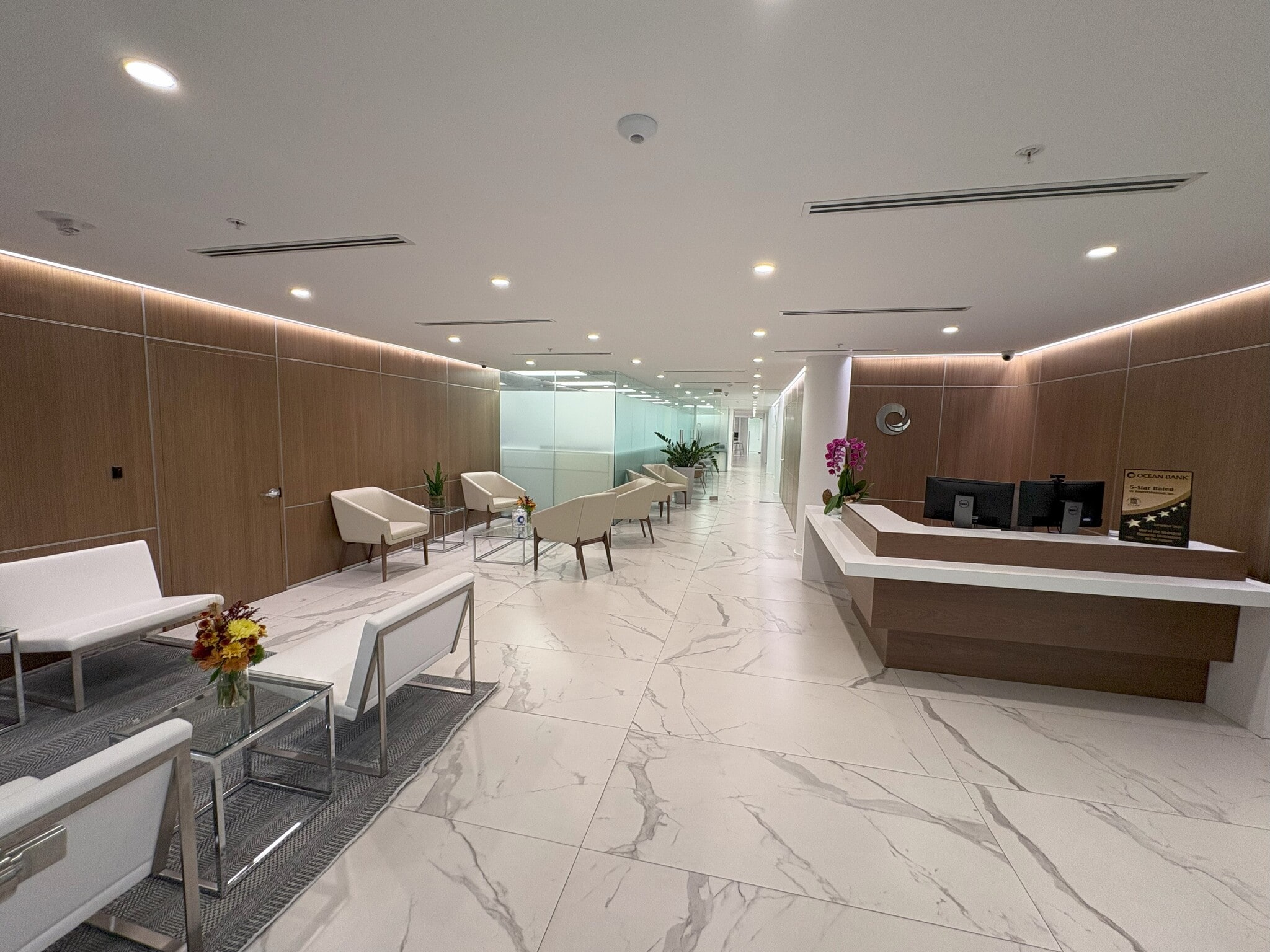 782-784 NW 42nd Ave, Miami, FL for lease Interior Photo- Image 1 of 7