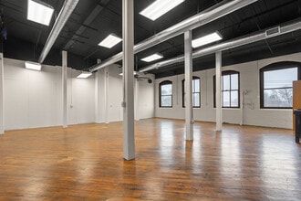 435 Lancaster St, Leominster, MA à louer Photo intérieure- Image 1 de 4