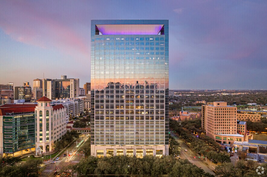 6400 Fannin St, Houston, TX à louer - Photo du bâtiment - Image 3 de 17