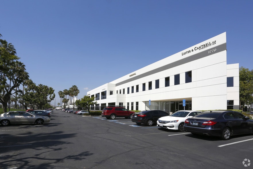 1770 Iowa Ave, Riverside, CA for lease - Building Photo - Image 2 of 2