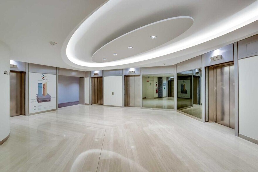1 Avenue Du Général De Gaulle, Puteaux à louer - Hall d’entrée - Image 3 de 24