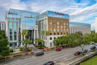 Plus de détails pour 490 1st Ave S, Saint Petersburg, FL - Bureau à louer