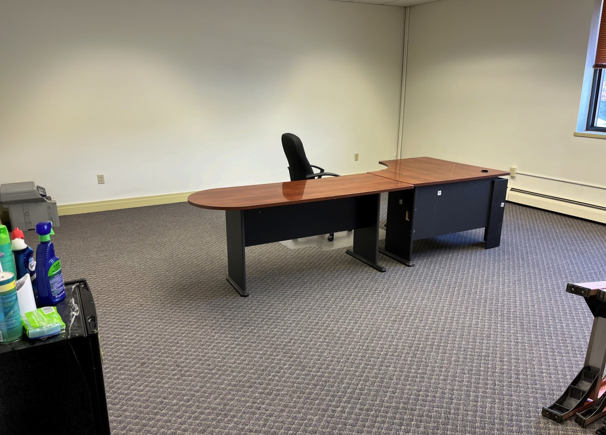 207 Allegheny St, Tarentum, PA for lease Interior Photo- Image 1 of 1