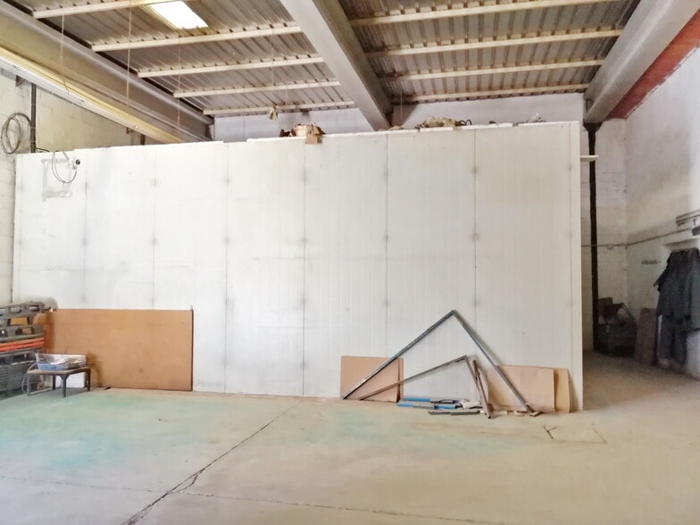 Industrial in Guadalajara, Guadalajara for lease - Building Photo - Image 2 of 2