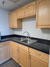 33 6th St S, Saint Petersburg, FL for lease Interior Photo- Image 2 of 2