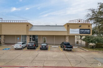6299 Granbury Rd, Fort Worth, TX for lease Building Photo- Image 2 of 7