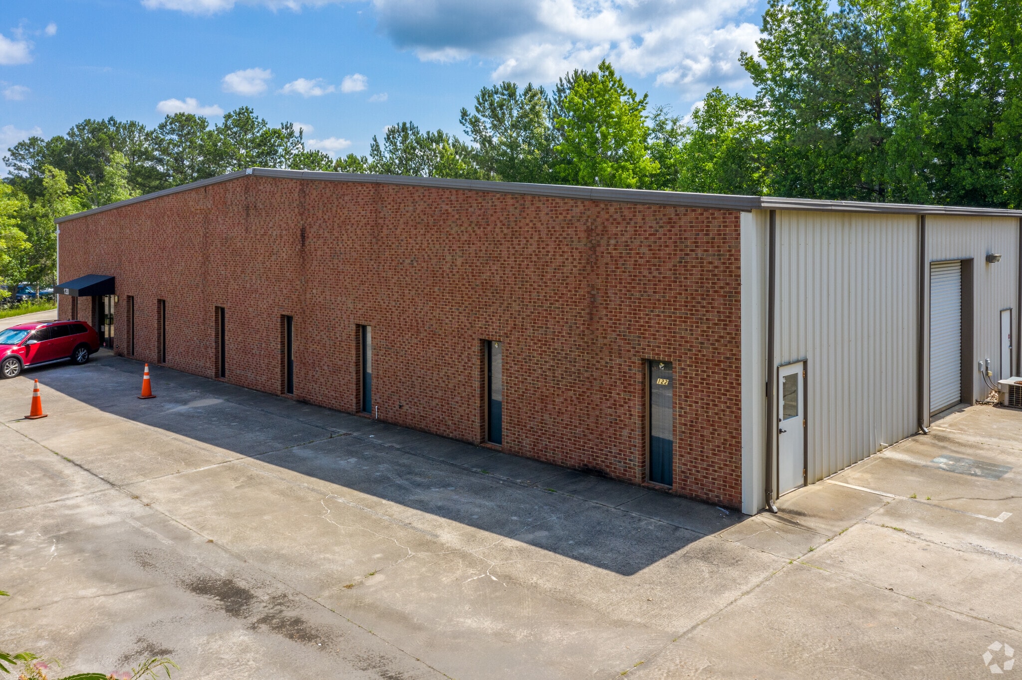 120 Robinson Ct, Fayetteville, GA for sale Primary Photo- Image 1 of 15