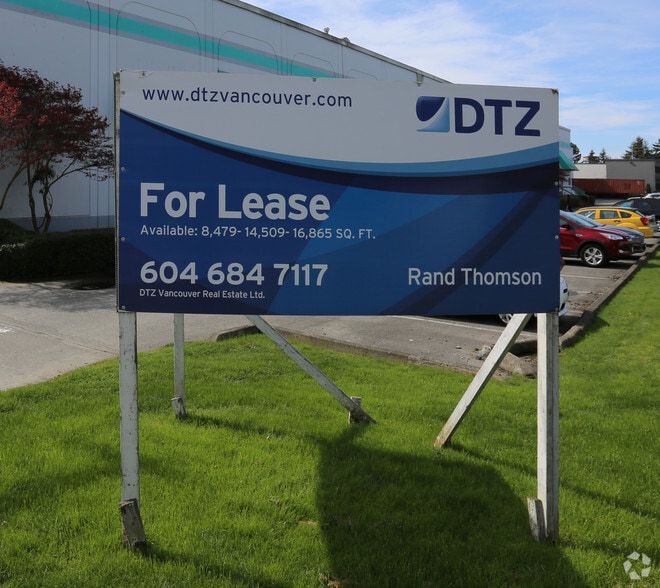 13900-13980 Bridgeport Rd, Richmond, BC à louer - Photo du bâtiment - Image 3 de 8