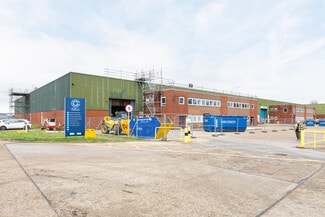 More details for Charlwood Rd, Lowfield Heath - Industrial for Lease