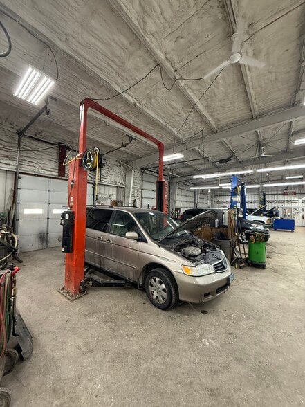 41 5th Ave S, Kindred, ND for lease - Building Photo - Image 3 of 16