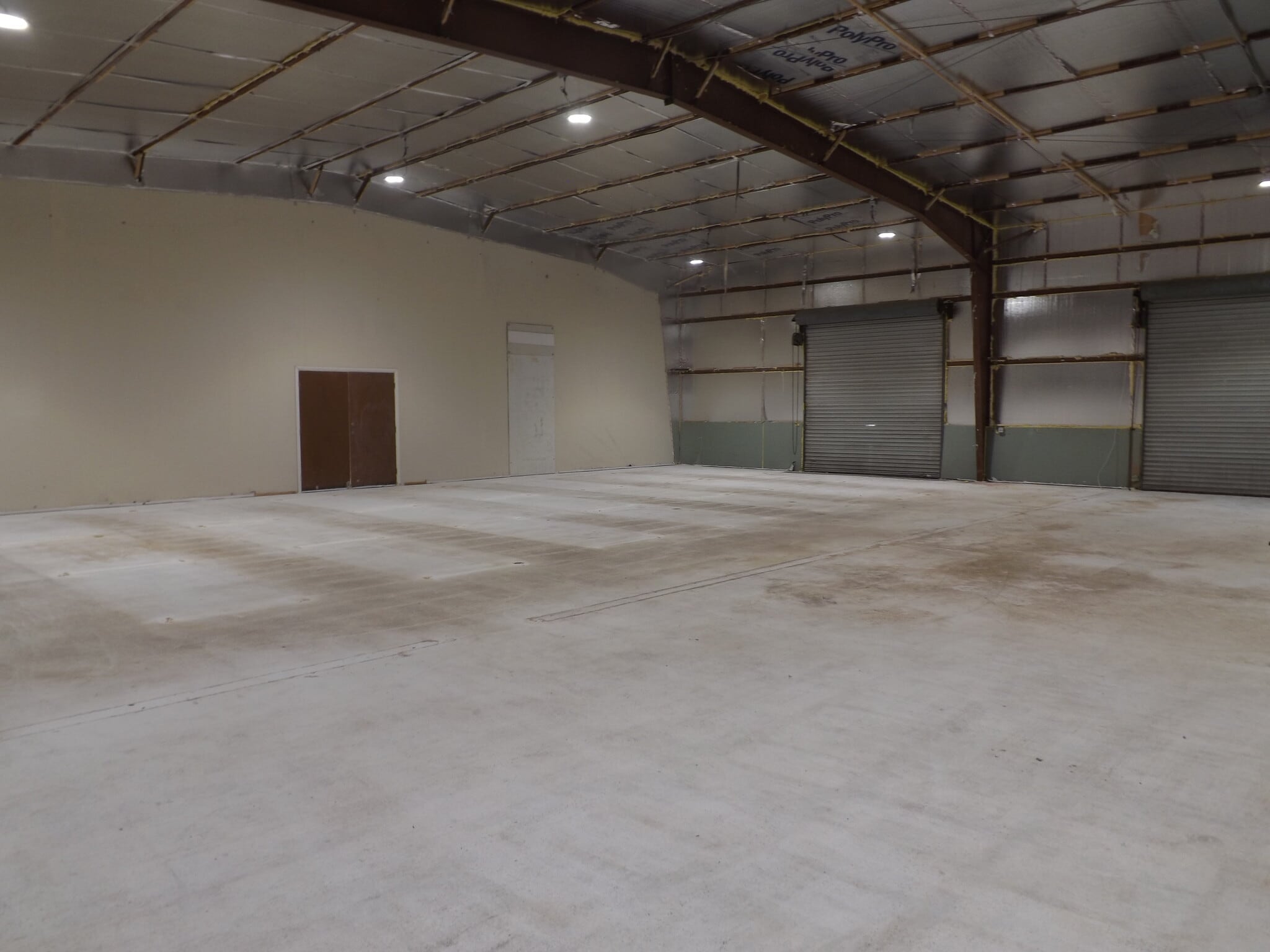 4480 107th Cir N, Pinellas Park, FL for lease Interior Photo- Image 1 of 10