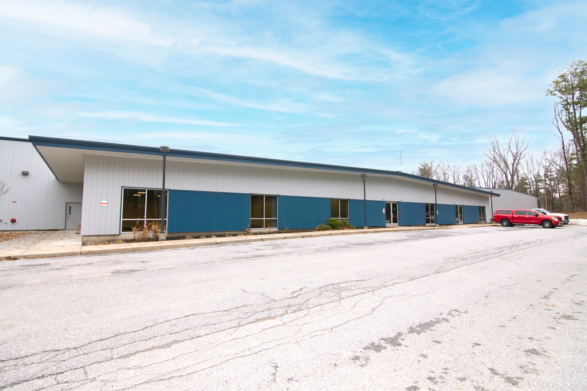 3 Unlimited Dr, Saratoga Springs, NY for lease Interior Photo- Image 1 of 45