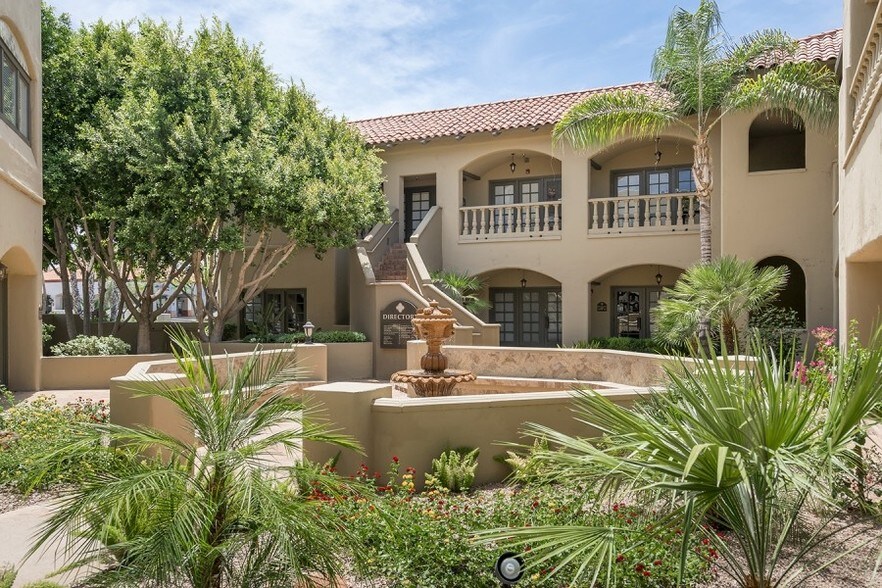 10245 E Via Linda Blvd, Scottsdale, AZ à louer - Photo du bâtiment - Image 2 de 2