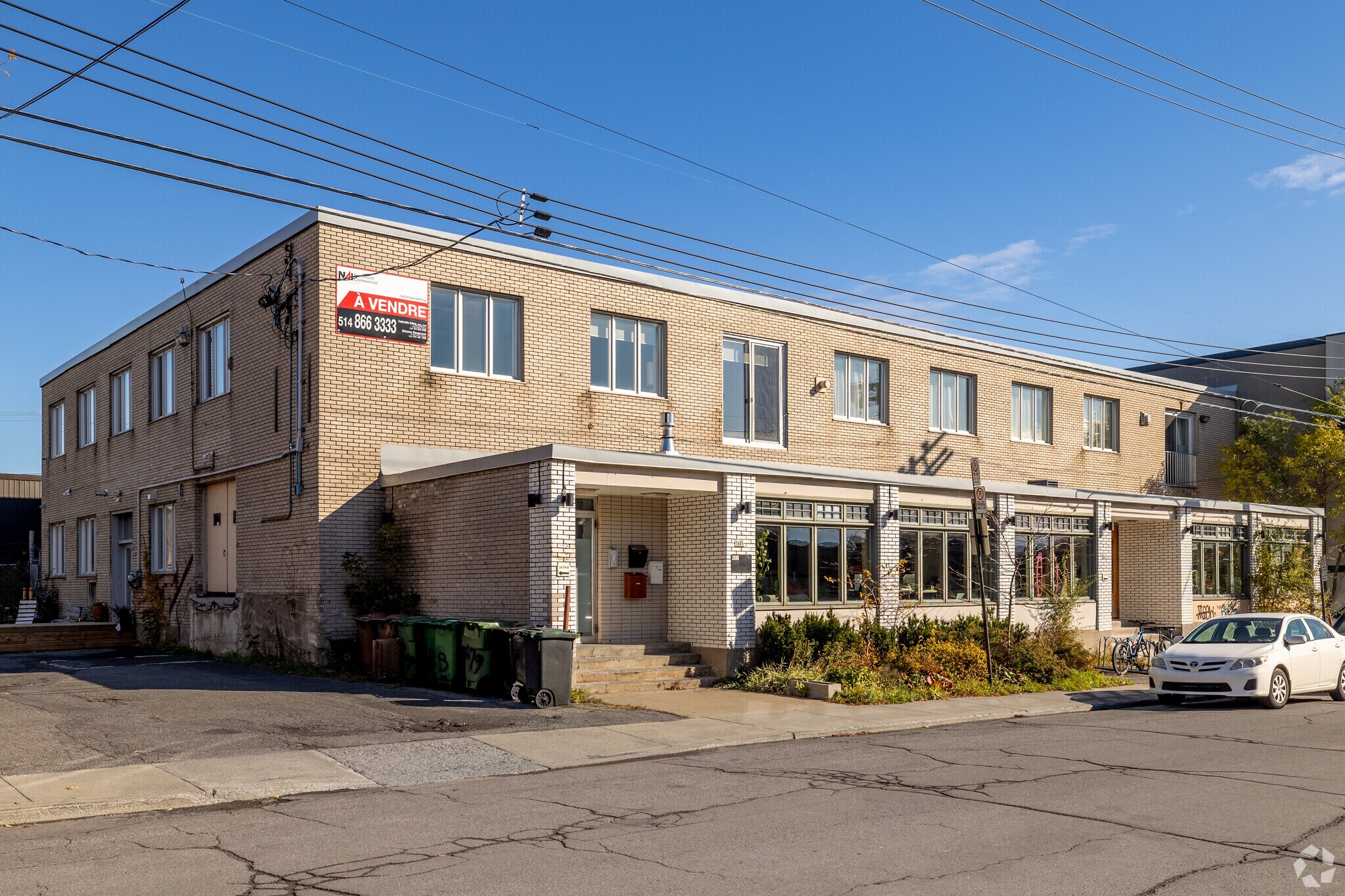 5675-5685 Rue Fullum, Montréal, QC à vendre Photo principale- Image 1 de 1