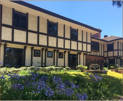 950 County Square Dr, Ventura, CA à louer - Photo du bâtiment - Image 2 de 9