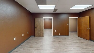 6800 Park Ten Blvd, San Antonio, TX for lease Interior Photo- Image 2 of 3