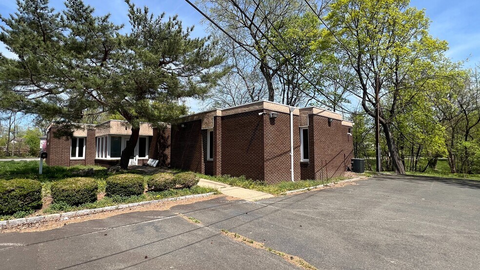 2 Park Ave, Somerville, NJ à vendre - Photo du bâtiment - Image 2 de 10